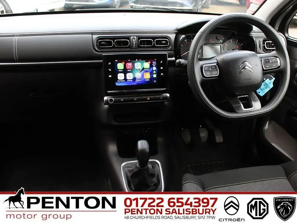 Used Citroën C3 PureTech 82 HP (60 kW) 2022 Beige Hatchback