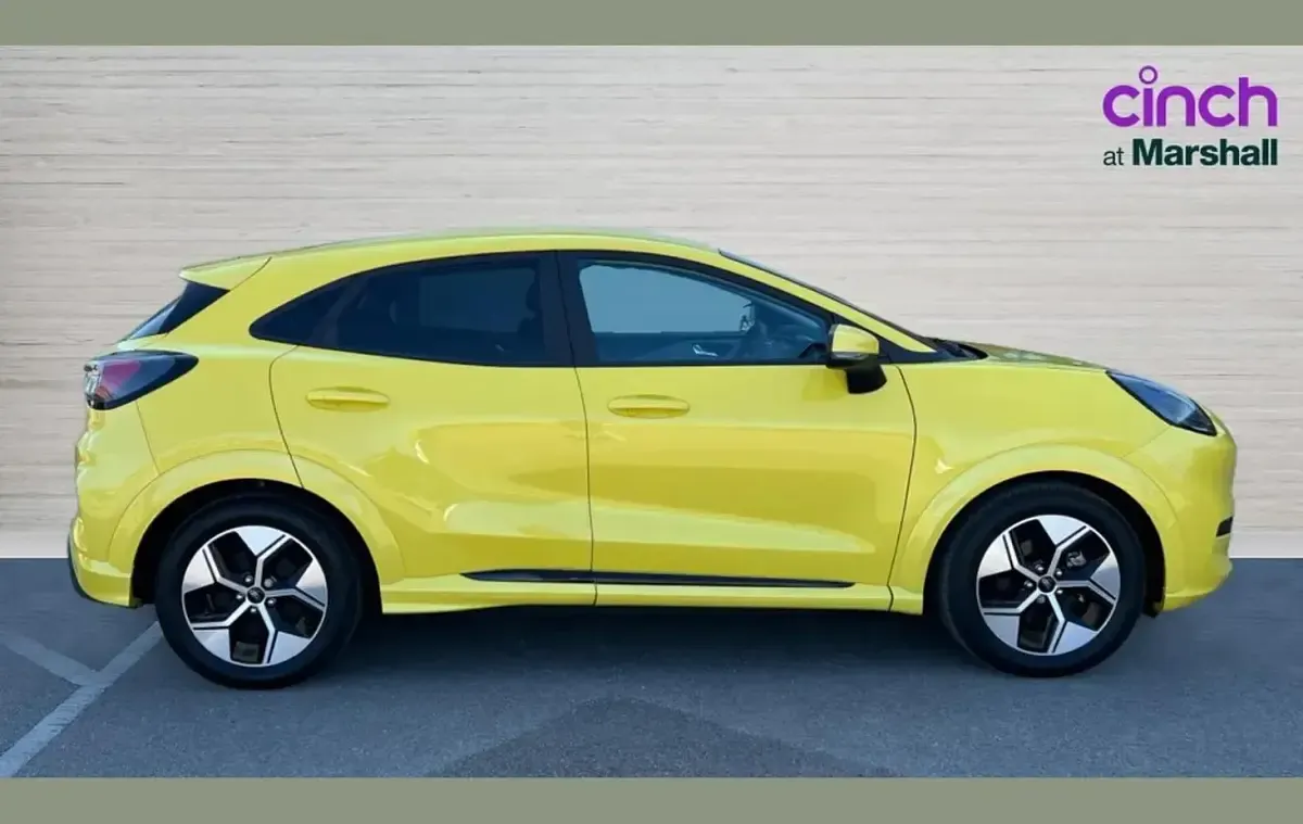 Used Ford Puma Gen-E Select 122 kW (167 HP) 2026 Yellow SUV