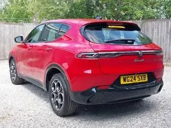 Used Alfa Romeo Tonale Sprint 160 HP (117 kW) 2024 Red SUV