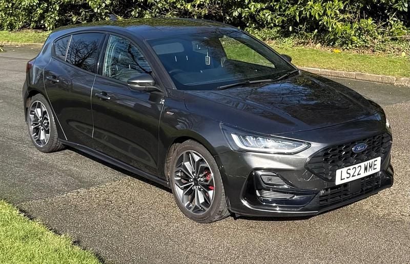 Used Ford Focus ST-Line 120 HP (88 kW) 2022 Grey Hatchback