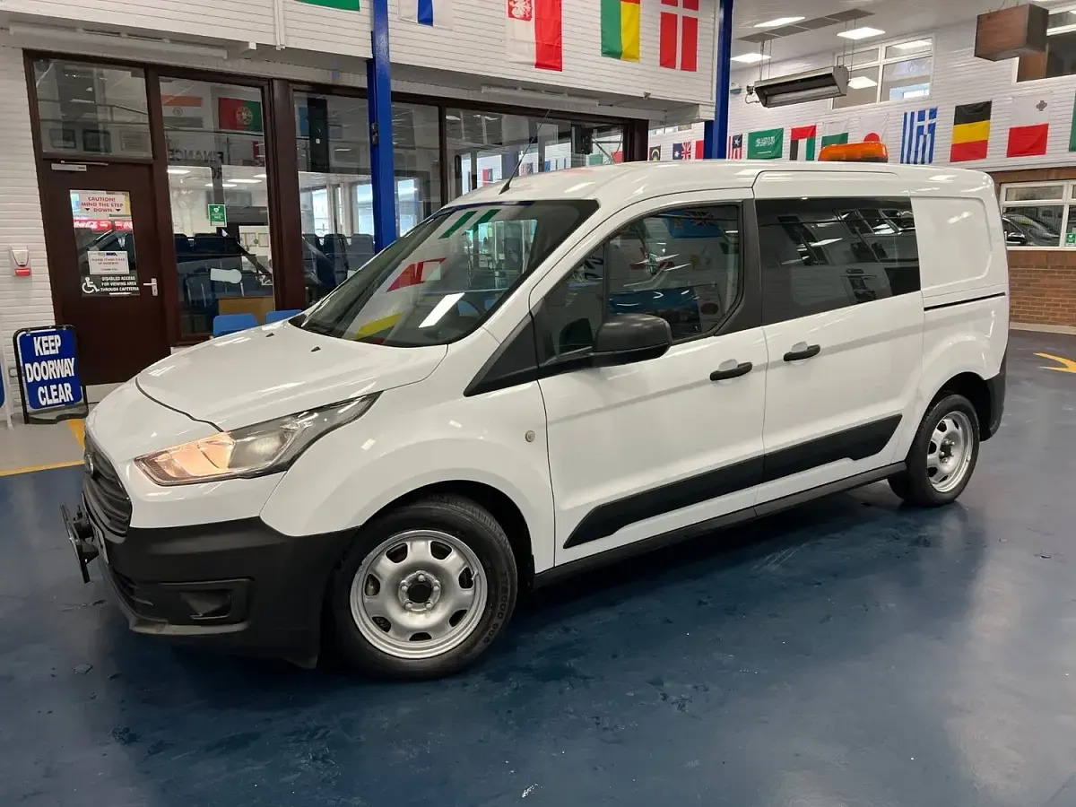 Used Ford Transit 100 HP (73 kW) 2020 White Van