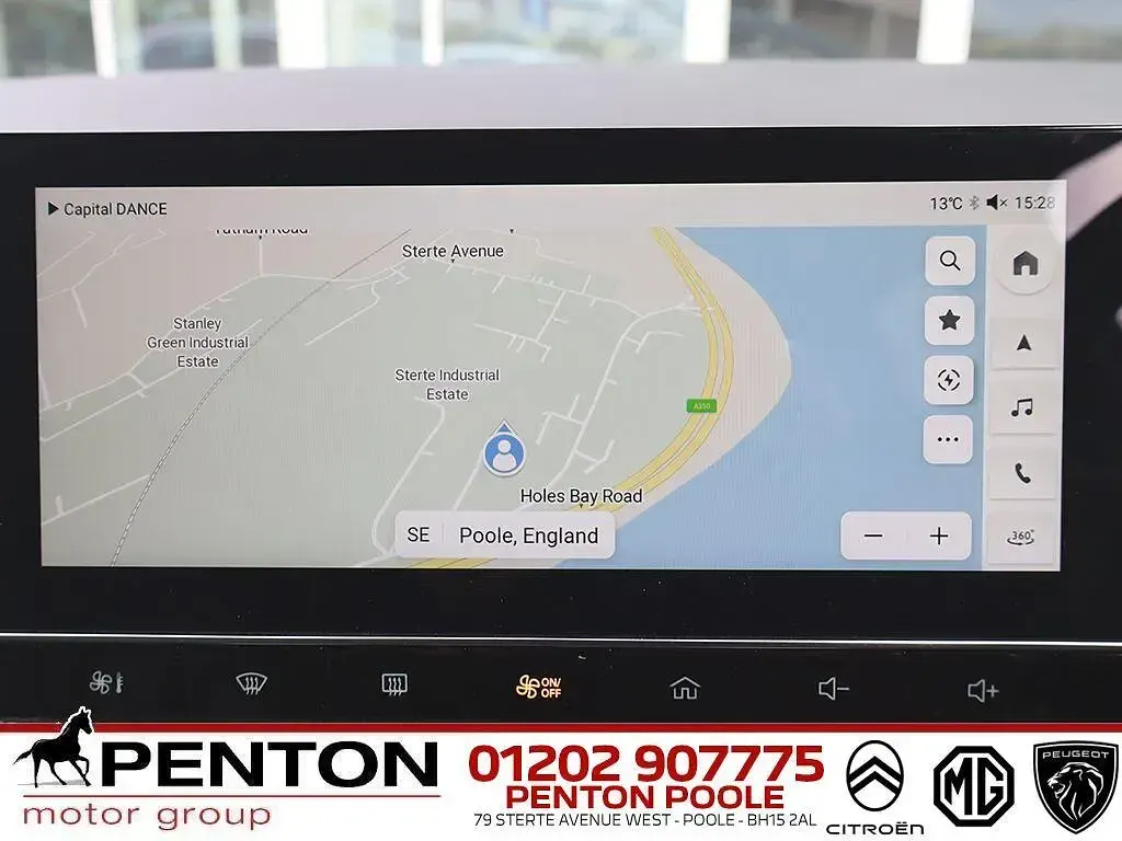Used MG MG5 EV Trophy 114 kW (156 HP) 2023 White Estate
