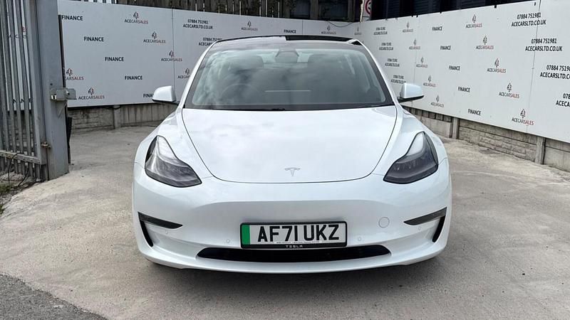 Usado Tesla Model 3 Long Range AWD 366 kW (498 HP) 2021 Branco Sedan