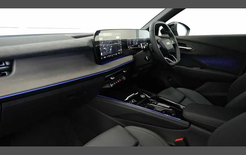 New Audi Q3 Comfort 267 HP (196 kW) 2026 Black SUV
