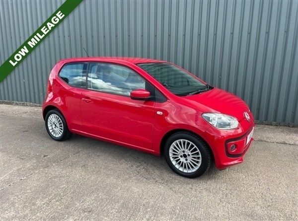 Red Used 2015 VW up! S Hatchback | £6,990 (Fair price) - Image 1/1