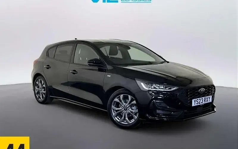 Used Ford Focus ST-Line 155 HP (114 kW) 2023 Hatchback