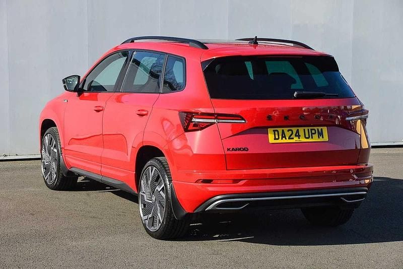 Used Skoda Karoq SportLine 110 HP (80 kW) 2024 Velvet red metallic SUV