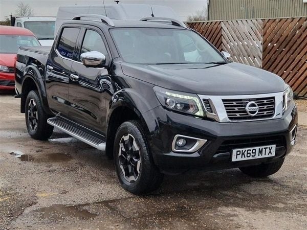 Black Used 2019 Nissan Navara Tekna Pickup | £17,399 (A bit pricey) - Image 1/1