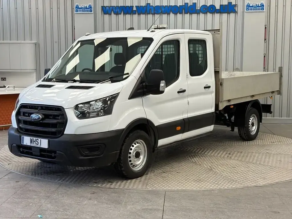 Begagnad Ford Transit 130 HK (95 kW) 2022 Vit Cab