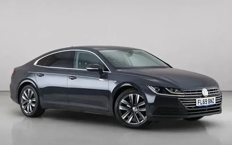 Used VW Arteon SE 190 HP (139 kW) 2019 Hatchback