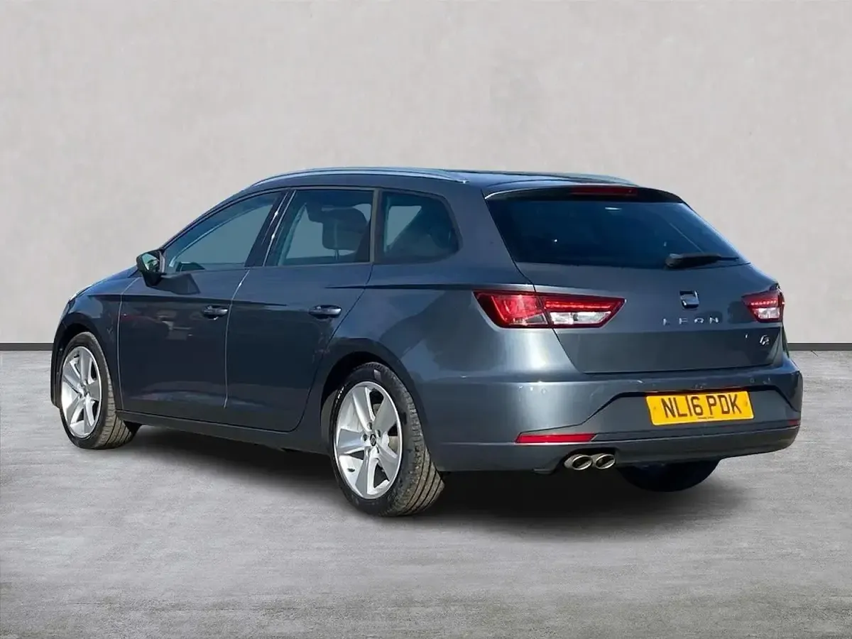Used Seat Leon FR 150 HP (110 kW) 2016 Grey Estate