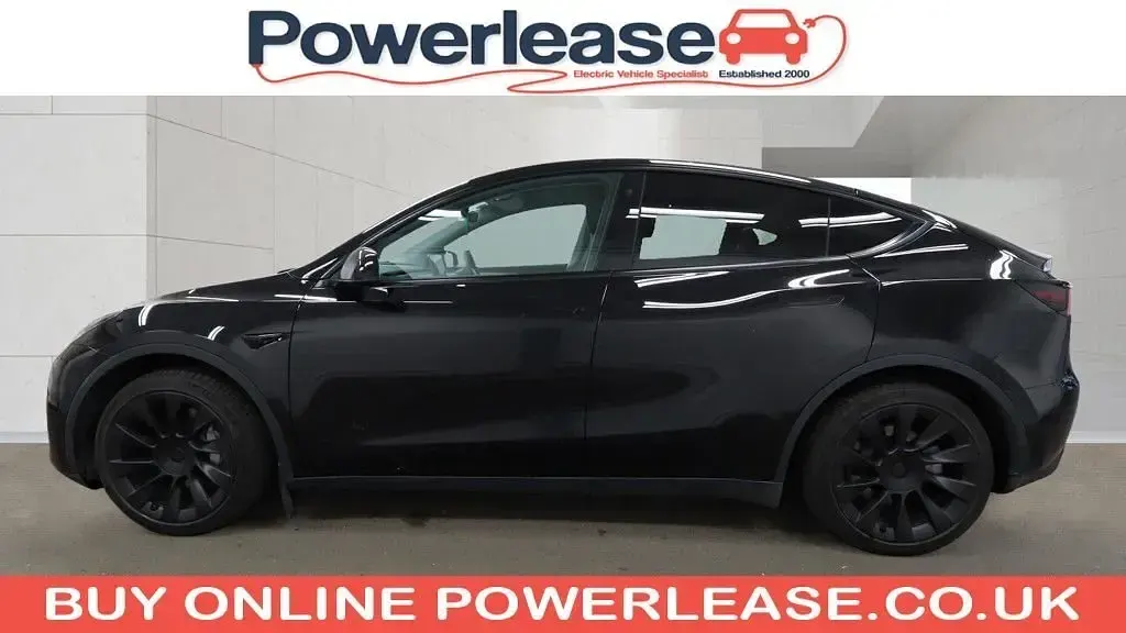 Used Tesla Model Y Long Range AWD 85 kW (116 HP) 2022 Black SUV