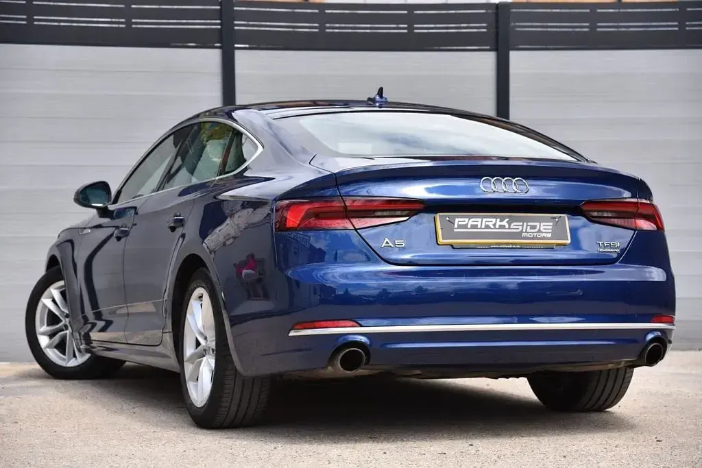 Used Audi A5 Sportback Sport 252 HP (185 kW) 2017 Blue Hatchback