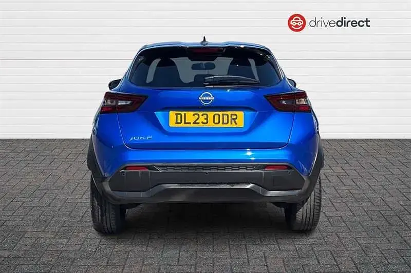 Used Nissan Juke N-Connecta 114 HP (83 kW) 2023 Blue SUV