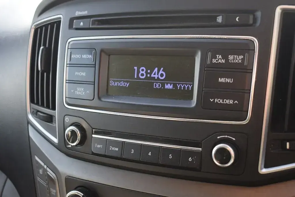 Usado Hyundai I800 SE 136 HP (100 kW) 2019 Preto Monovolume