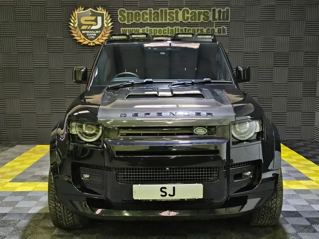 Used Land Rover Defender HSE Dynamic 2023 Black SUV