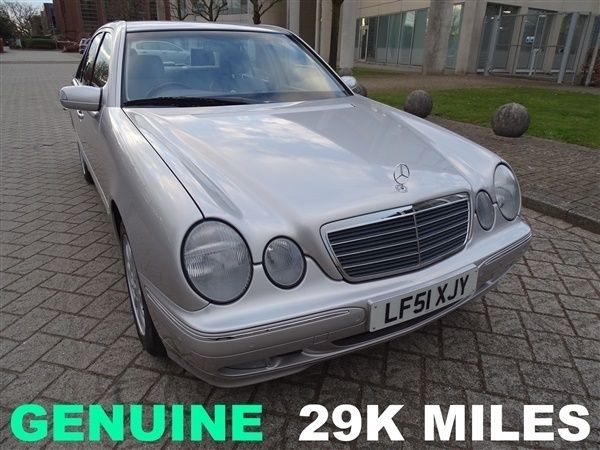 Silver Used 2001 Mercedes E320 Elegance Sedan | £8,950 - Image 1/1
