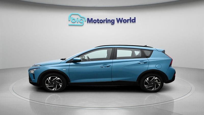 Usado Hyundai Bayon SE 101 CV (74 kW) 2023 Turquesa SUV