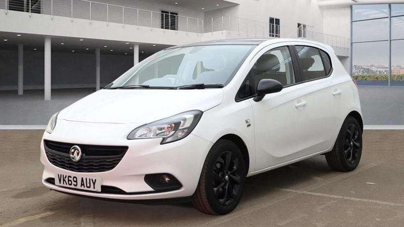Used Vauxhall Corsa 75 HP (55 kW) 2019 White Hatchback