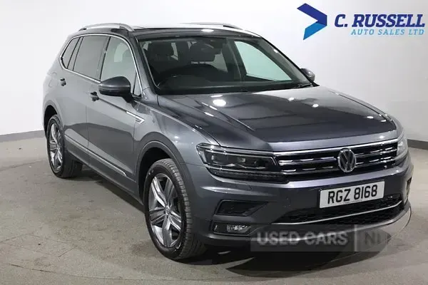 Usado VW Tiguan Allspace SEL 150 HP (110 kW) 2020 Cinzento SUV