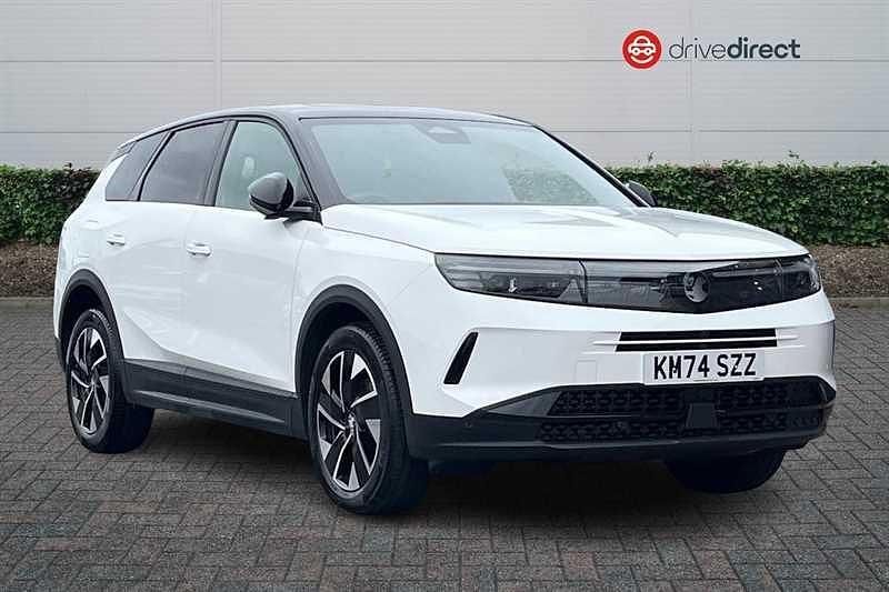 Used Vauxhall Grandland X Ultimate 2025 White SUV