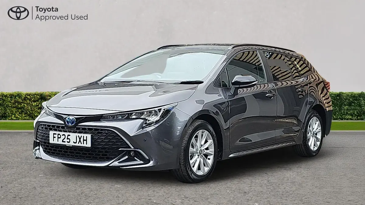 Used Toyota Corolla 140 HP (102 kW) 2025 Decuma grey Estate