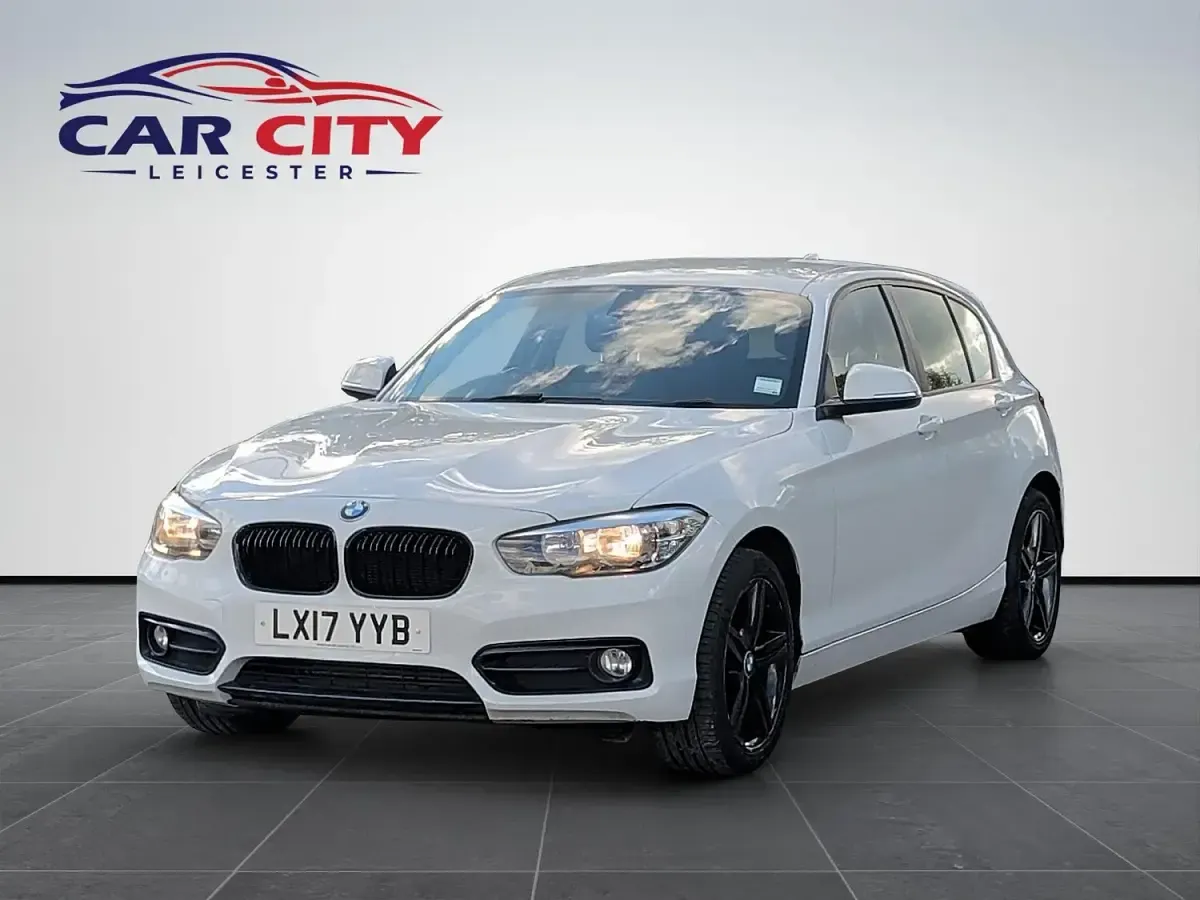 Used BMW 116 Sport Line 2017 White Hatchback