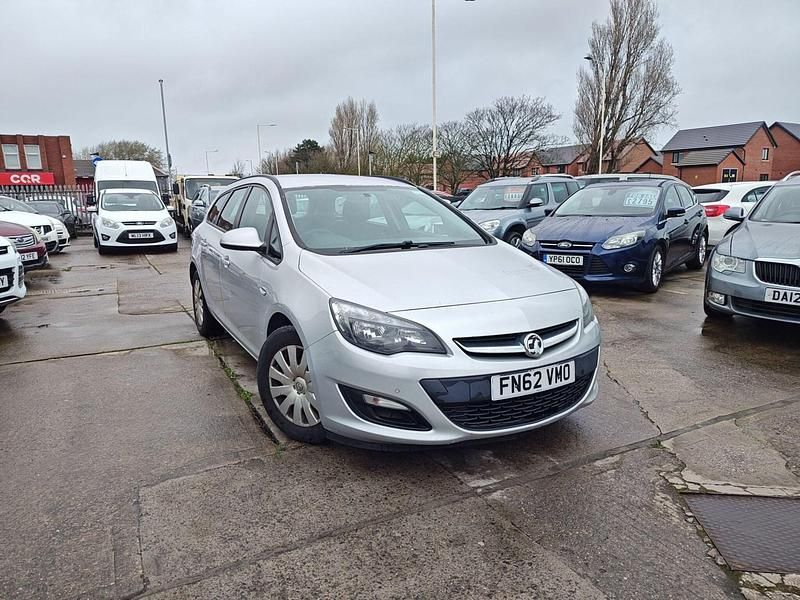 Used Vauxhall Astra 2012 Silver Estate