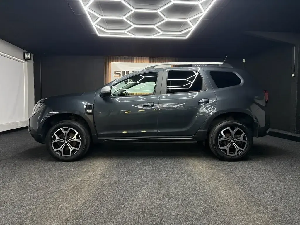 Used Dacia Duster Prestige 115 HP (84 kW) 2019 Grey SUV