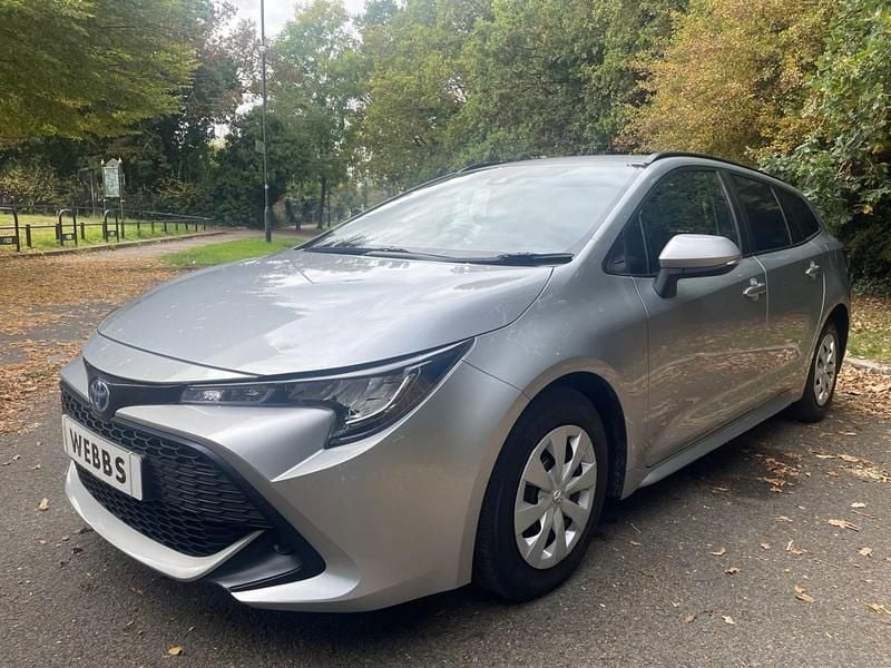 Used Toyota Corolla 120 HP (88 kW) 2022 Silver