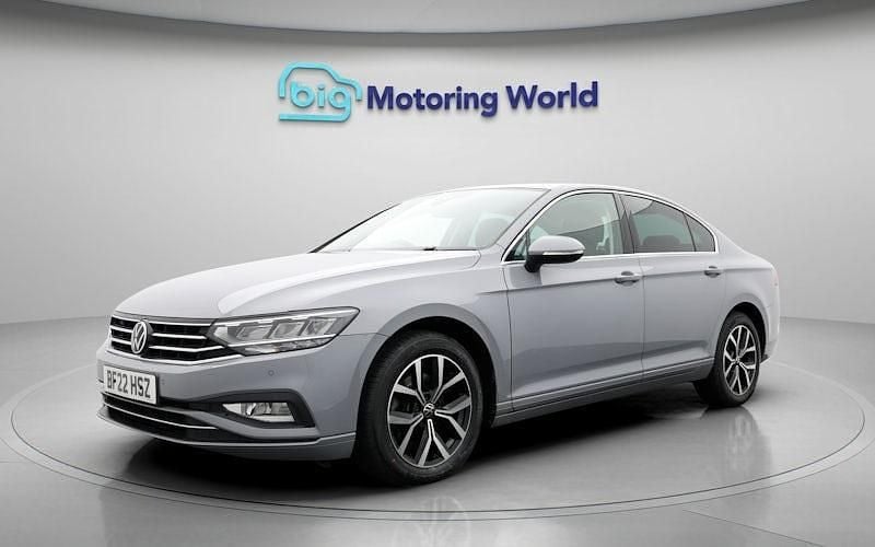 Used VW Passat SEL 150 HP (110 kW) 2021 Grey Sedan
