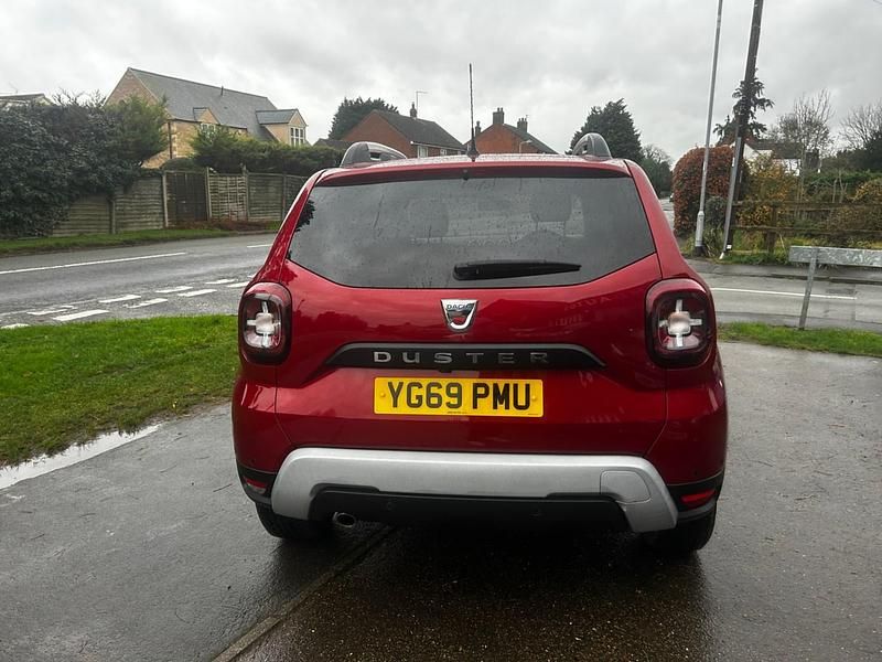Used Dacia Duster 2019 Red Hatchback