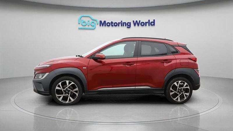 Used Hyundai Kona Premium 120 HP (88 kW) 2023 Red SUV