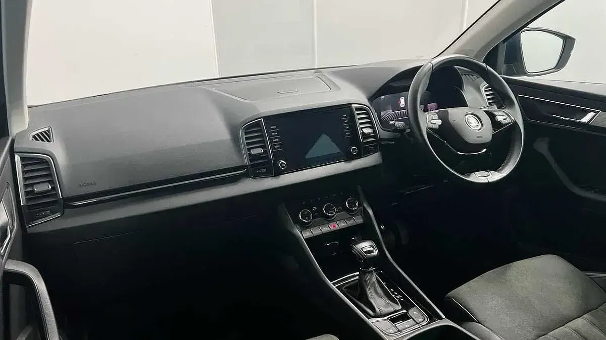 Used Skoda Karoq SE L 150 HP (110 kW) 2023 Blue SUV