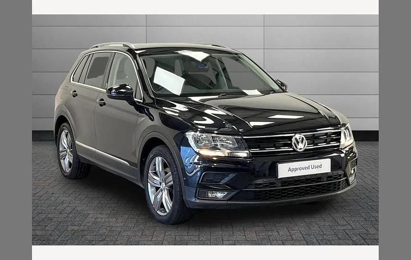 Black Used 2019 VW Tiguan Match SUV | £17,690 (Fair price) - Image 1/3