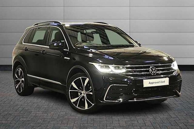 Black Used 2021 VW Tiguan R-line SUV | £23,595 (Fair price) - Image 1/4