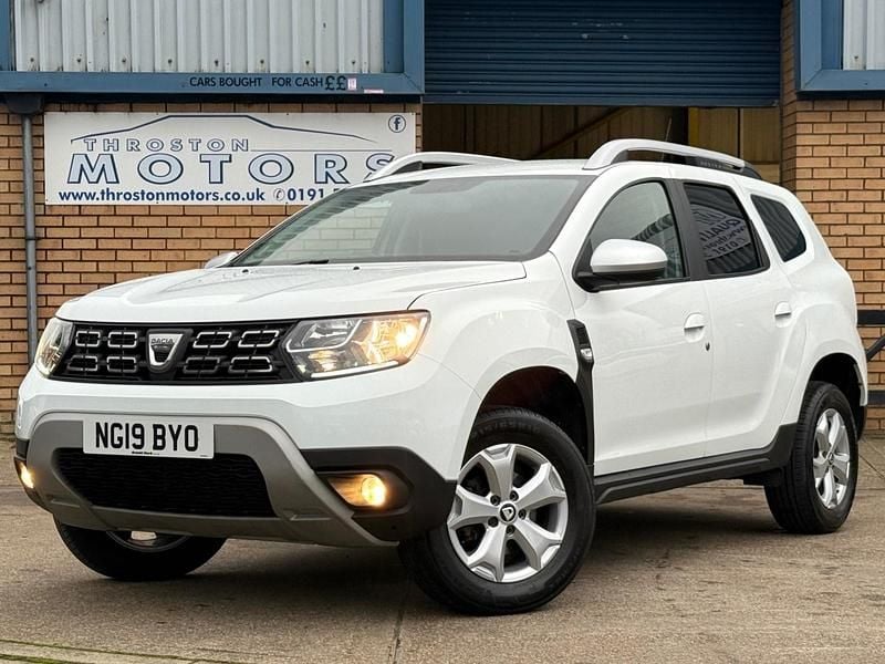 Used Dacia Duster Comfort 2019 White Hatchback