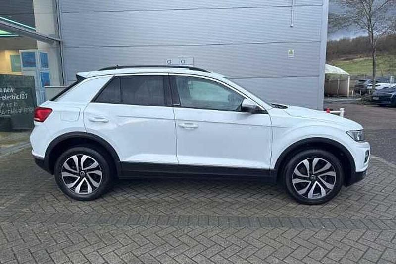 Used VW T-Roc Active 150 HP (110 kW) 2022 White SUV