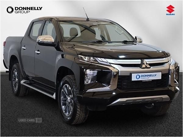 Used Mitsubishi L200 150 HP (110 kW) 2021 Black Pickup