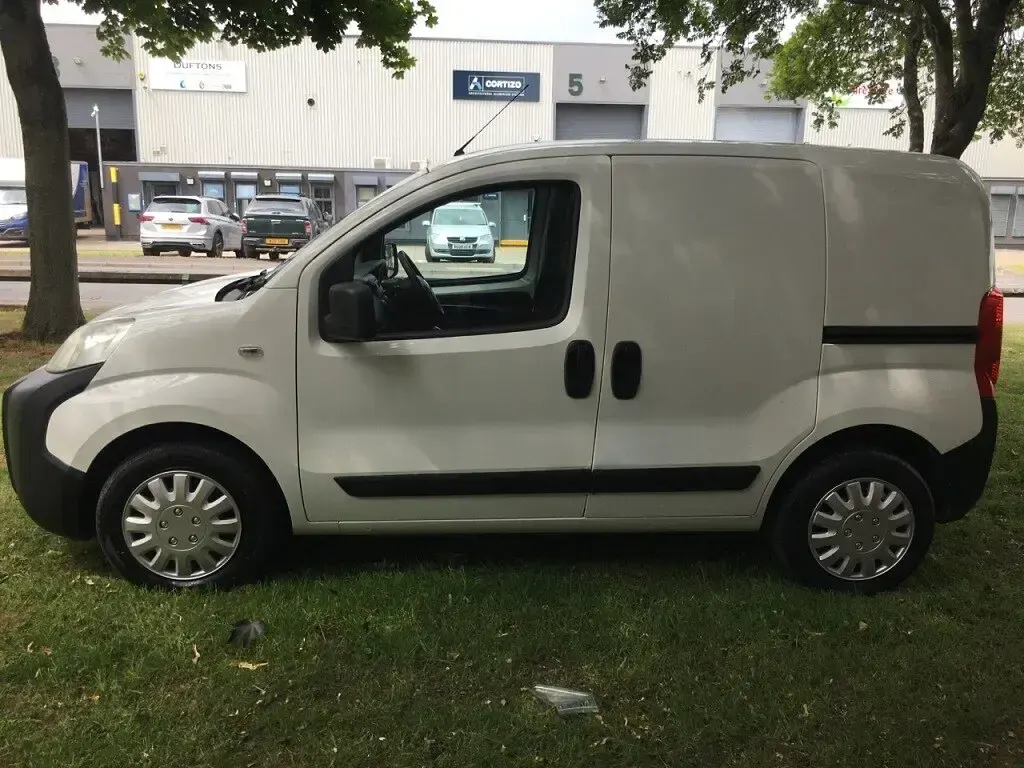 Used Citroën Nemo Start 75 HP (55 kW) 2014 White MPV