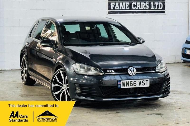 Grey Used 2016 VW Golf VII GTD Hatchback | £7,500 (Good price) - Image 1/1