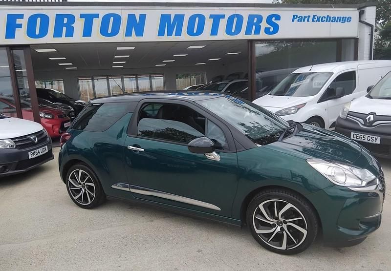 Used Citroën DS3 Chic 2017 Green Hatchback