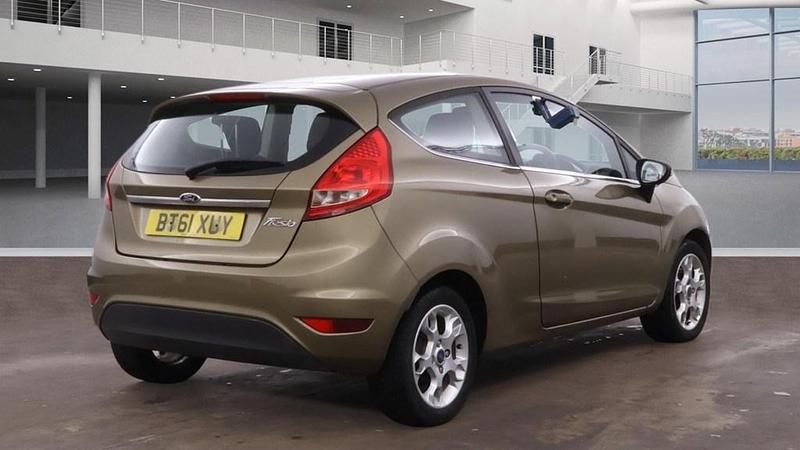 Used Ford Fiesta Zetec 2012 Brown Hatchback