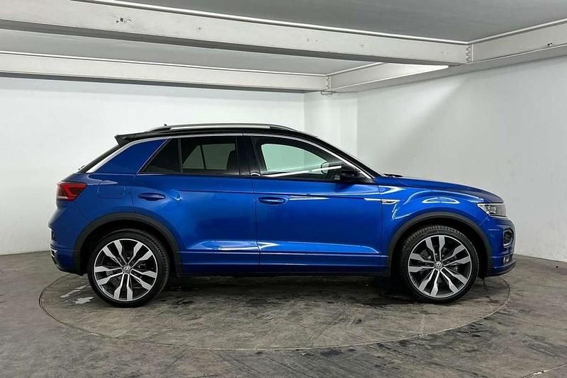 Used VW T-Roc R-line 150 HP (110 kW) 2018 Blue SUV