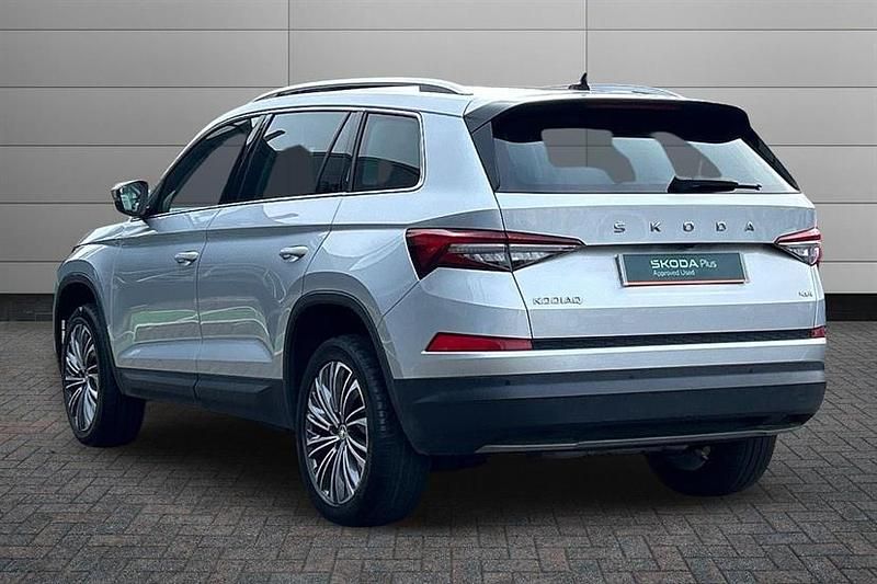 Used Skoda Kodiaq SE L Executive 190 HP (139 kW) 2023 Silver SUV