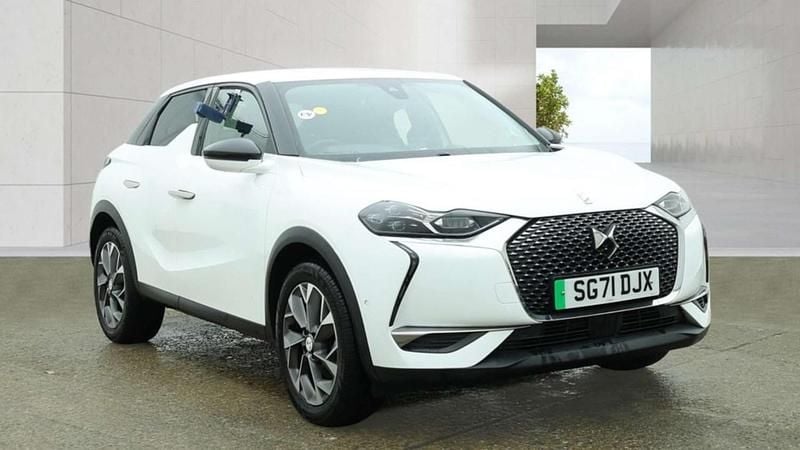 Used DS Automobiles DS3 Crossback Ultra Prestige 100 kW (136 HP) 2021 White SUV