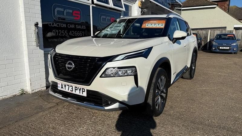 Used Nissan X-Trail Tekna 213 HP (156 kW) 2024 White SUV