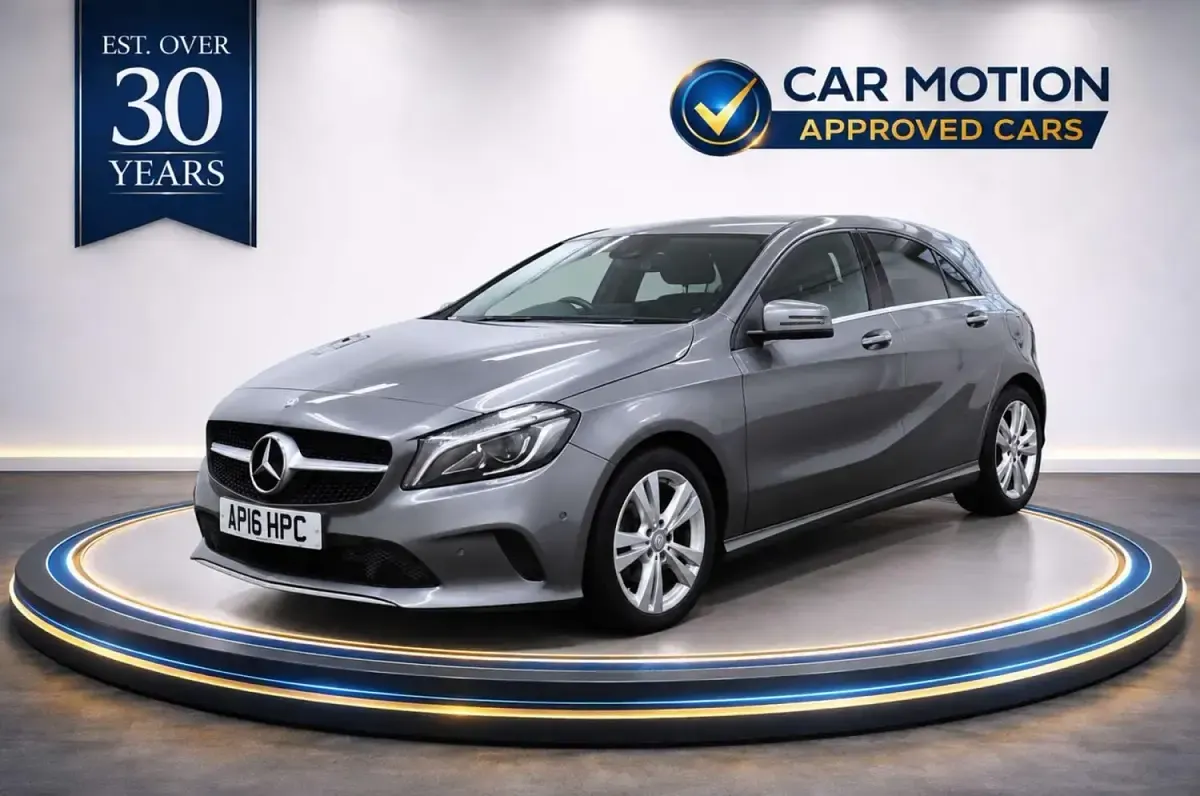 Usado Mercedes A200 Premium 136 CV (100 kW) 2016 Gris Utilitario