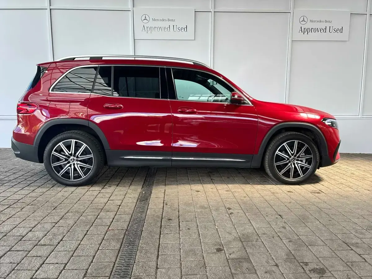 Used Mercedes EQB250+ Executive 139 kW (190 HP) 2025 Red SUV