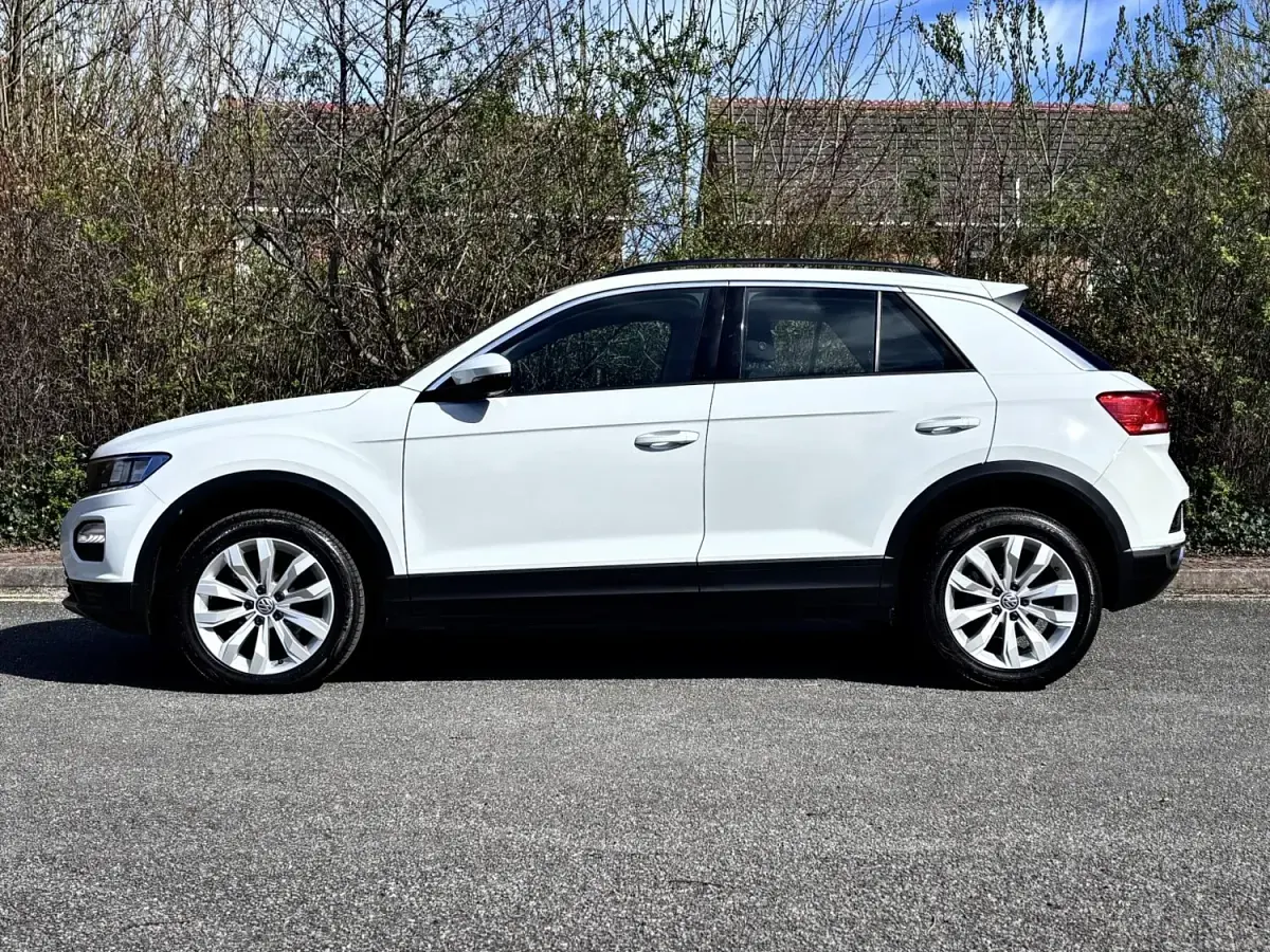 Begagnad VW T-Roc SE 150 HK (110 kW) 2020 Vit SUV